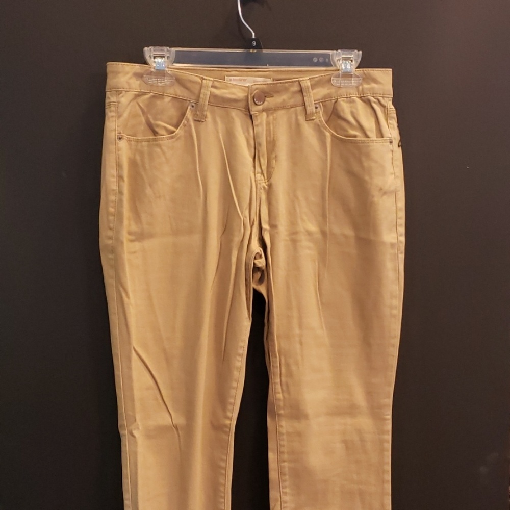 Khaki pants